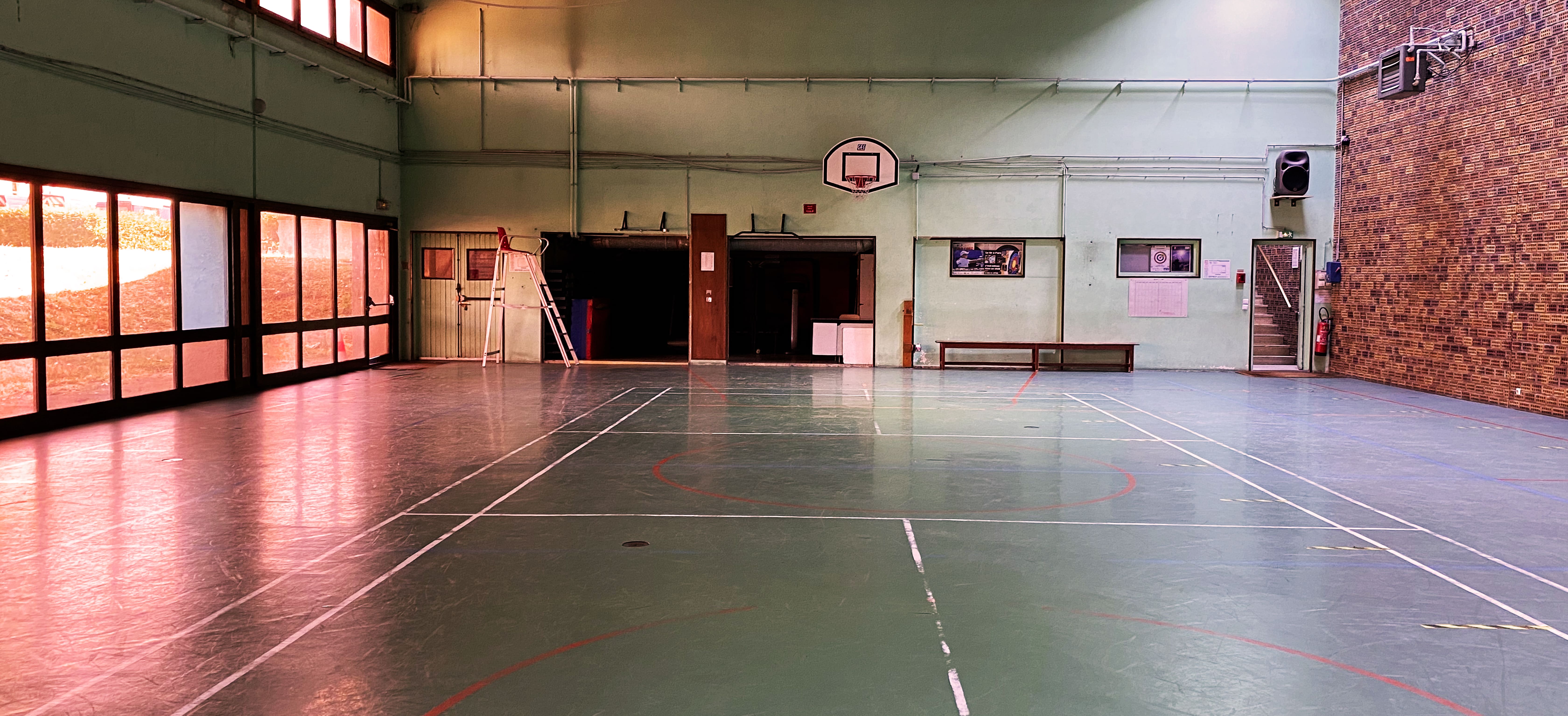 Intérieur du gymnase du CSL Gendarmerie de Drancy