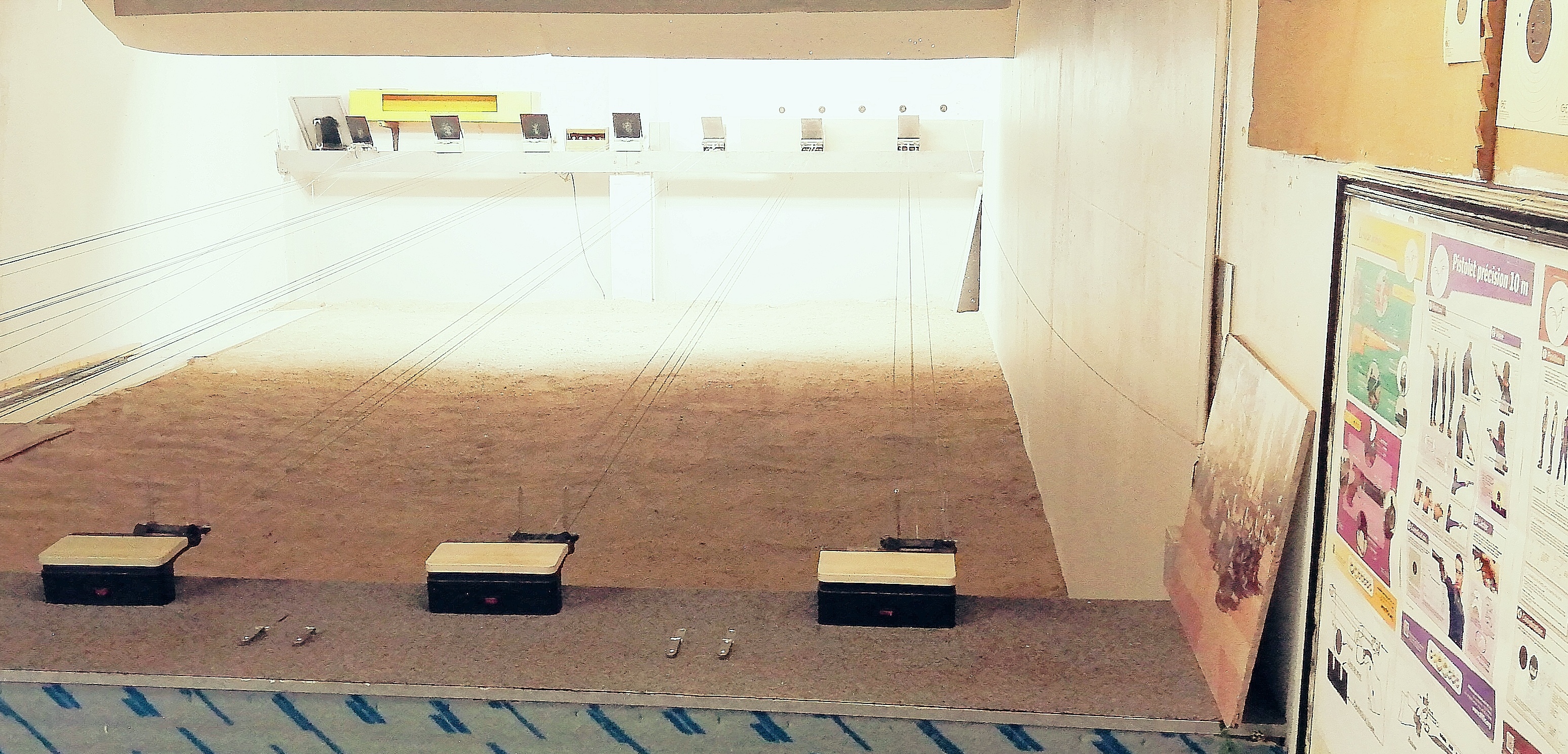 Stand de tir à air comprimé du club CSLD de la Gendarmerie de Drancy